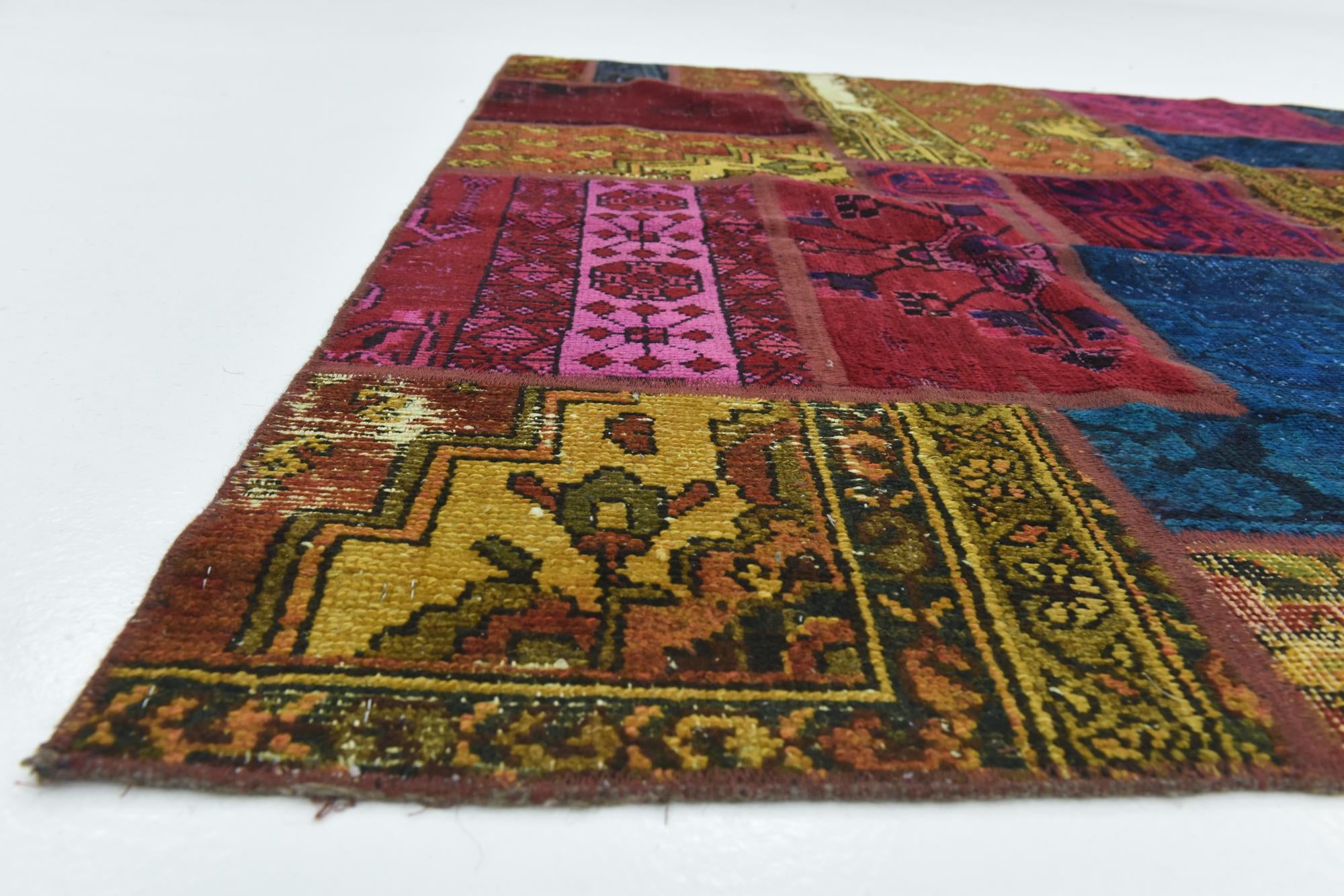 5' 6 x 7' 8 Hand Knotted Ultra Vintage Persian Wool Rug