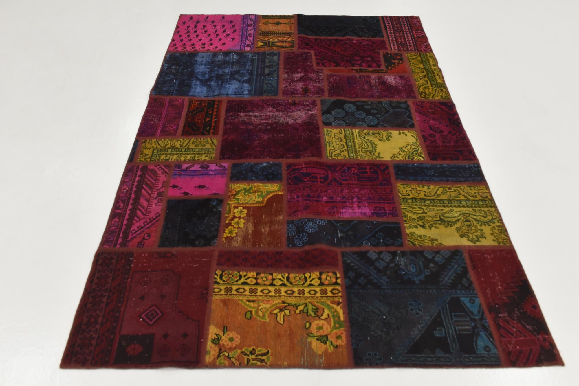 5' 5 x 7' 10 Hand Knotted Ultra Vintage Persian Wool Rug