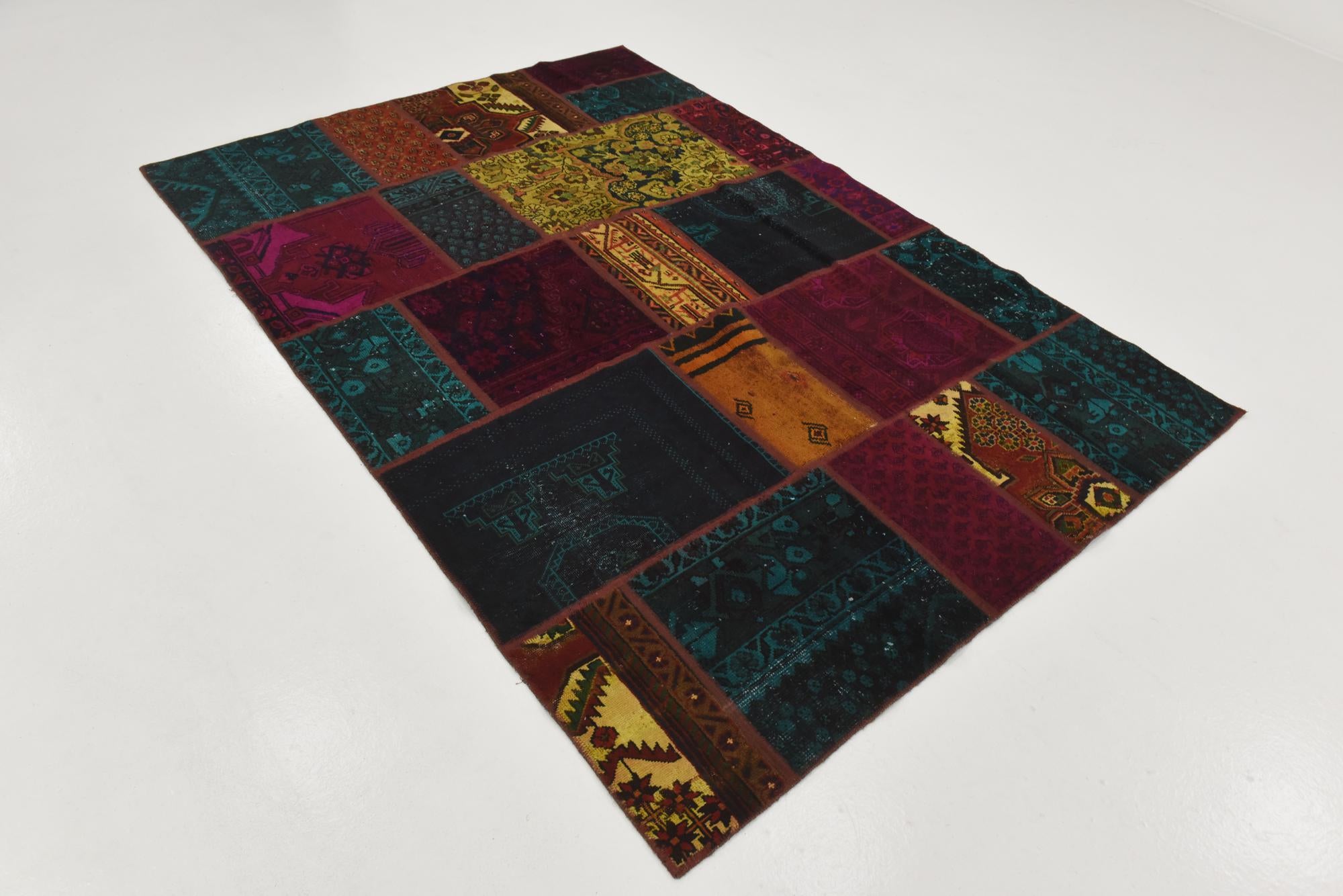 5' 6 x 7' 9 Hand Knotted Ultra Vintage Persian Wool Rug