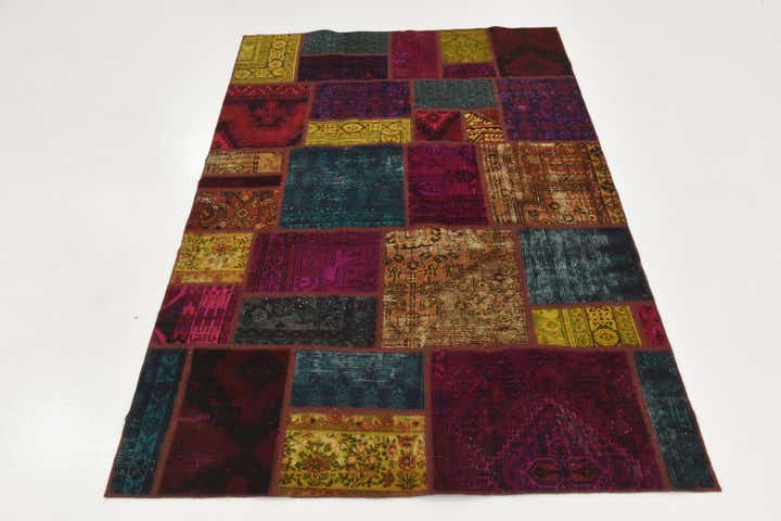 5' 7 x 8' Hand Knotted Ultra Vintage Persian Wool Rug