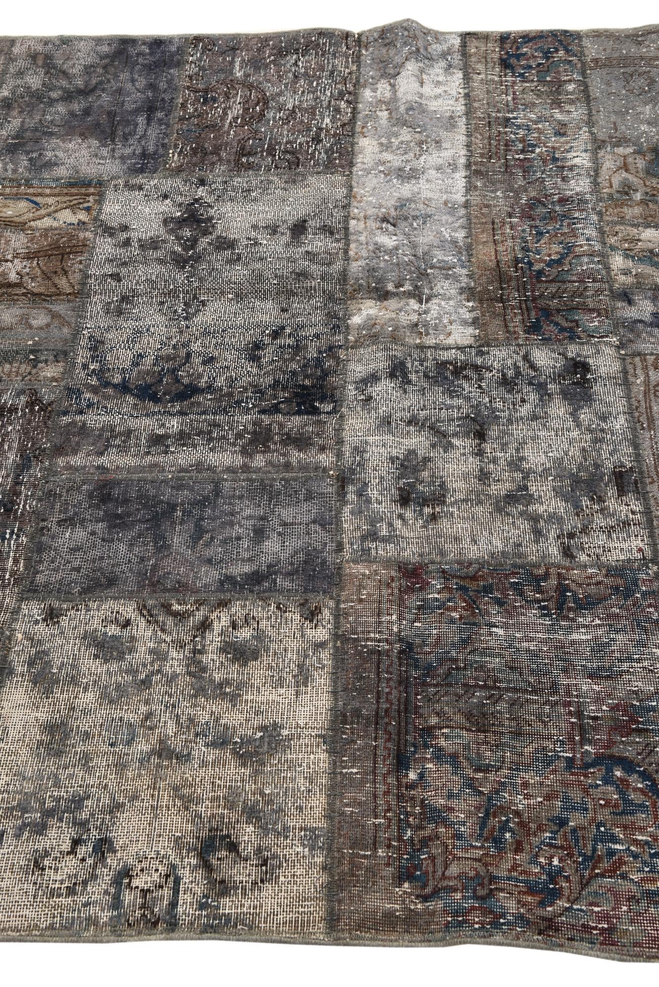 4' 7 x 6' 3 Hand Knotted Ultra Vintage Persian Wool Rug