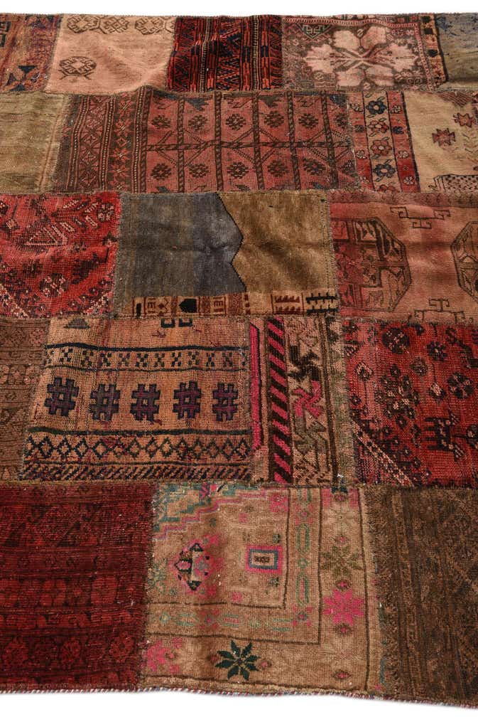 5' 7 x 8' Hand Knotted Ultra Vintage Persian Wool Rug