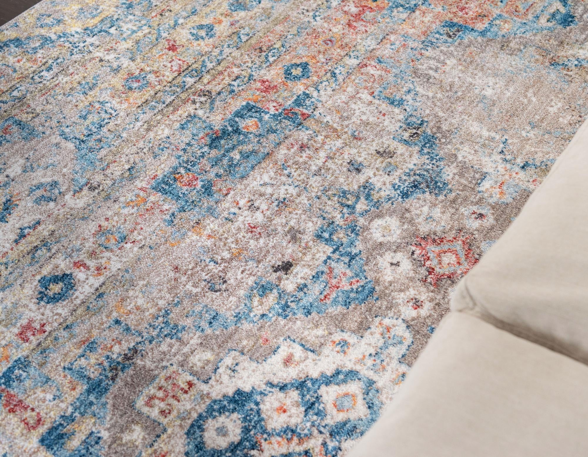 8' x 10' Vega Rug