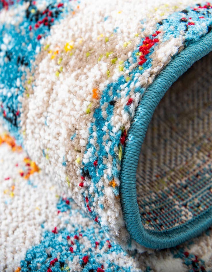 Detail image of 5' x 8' Veneto Rug