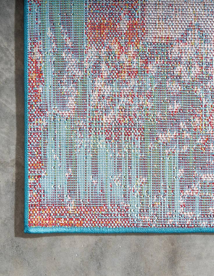 Detail image of 5' x 8' Veneto Rug