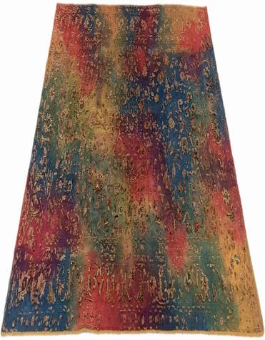 Detail image of 6' 4 x 9' 5 Vintage Royal Wool Rug