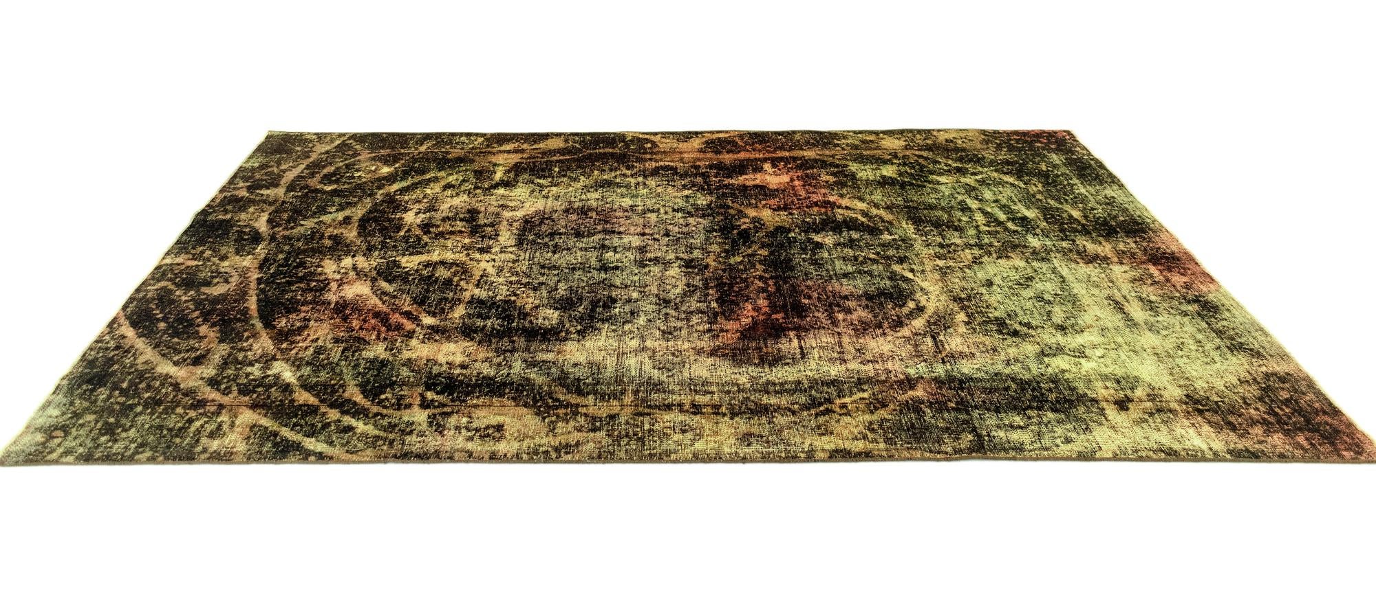 5' 9 x 9' 5 Vintage Royal Wool Rug