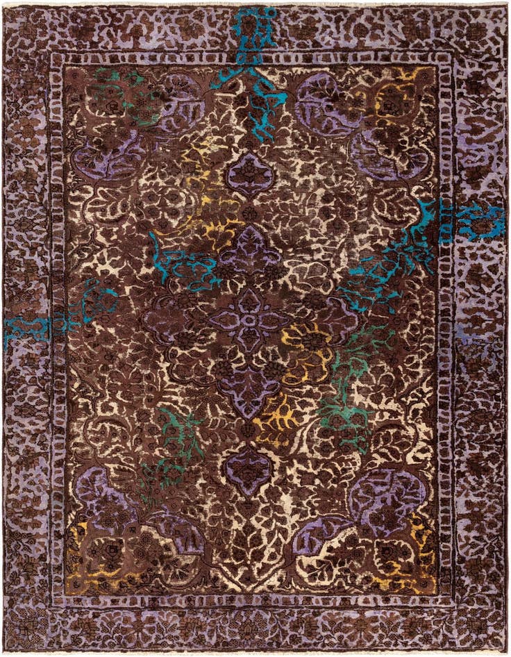 Detail image of 6' 3 x 9' 7 Vintage Royal Wool Rug