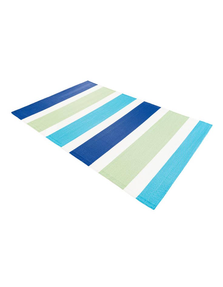 Detail image of 4' x 6' Easy-Clean Vista Breeze Indoor / Outdoor Rug