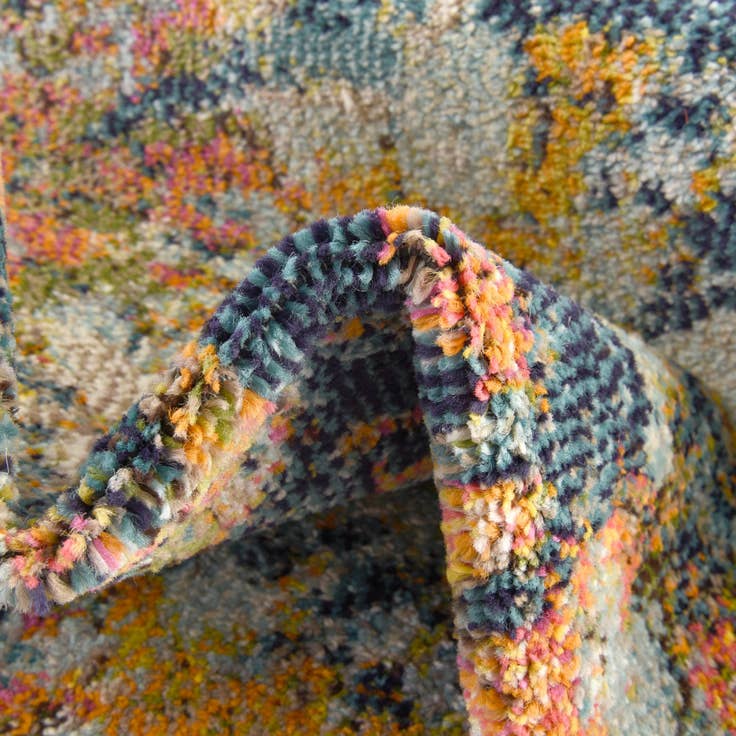 Detail image of 9' 10 x 14' Washable Vivid Rug