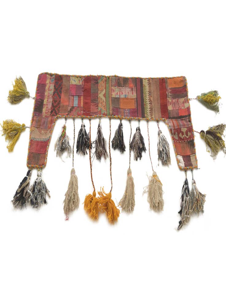 Detail image of 1' 8 x 4' 3  Hand Woven Wall Art Wool Rug