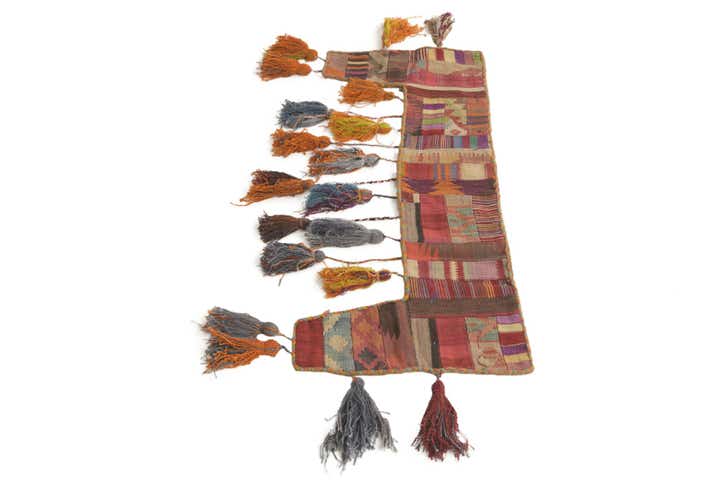 1' 8 x 4' 3 Hand Woven Wall Art Wool Rug