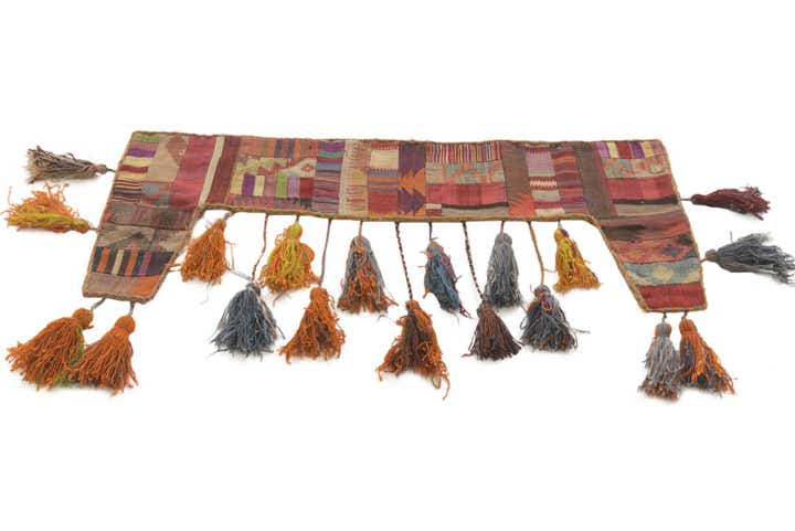 1' 8 x 4' 3 Hand Woven Wall Art Wool Rug