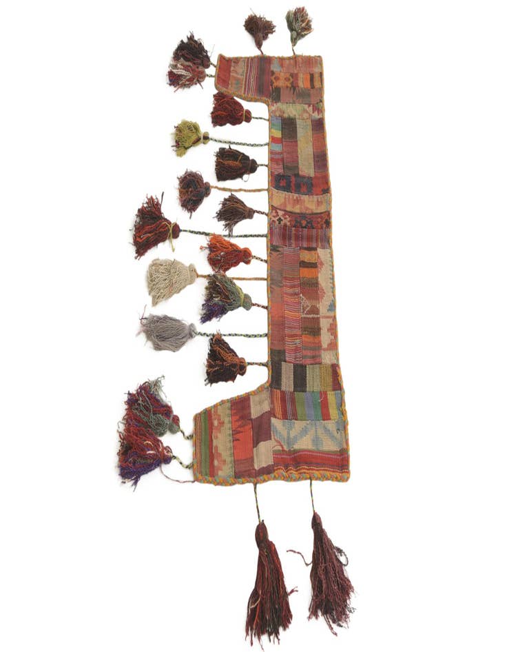 Detail image of 1' 8 x 4' 4  Hand Woven Wall Art Wool Rug