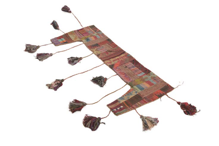 Detail image of 1' 9 x 4' 3 Hand Woven Wall Art Wool Rug