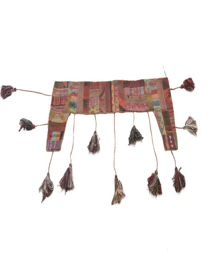 Detail image of 1' 9 x 4' 3 Hand Woven Wall Art Wool Rug