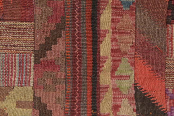 Detail image of 1' 9 x 4' 3 Hand Woven Wall Art Wool Rug