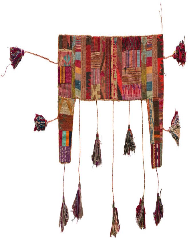 Detail image of 1' 9 x 4' 3 Hand Woven Wall Art Wool Rug