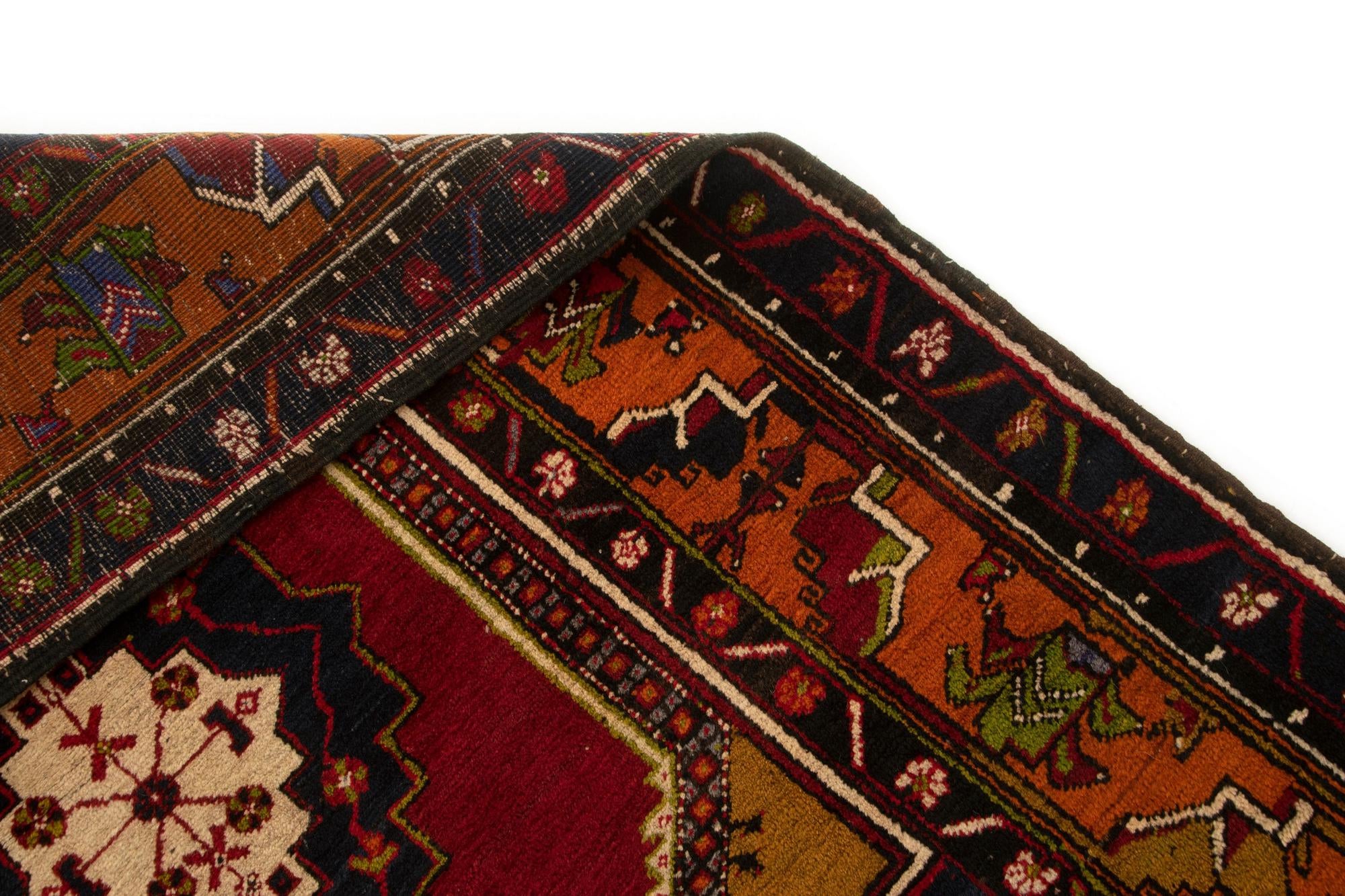 4' 2 x 8' Hand Knotted Yuruk Rug