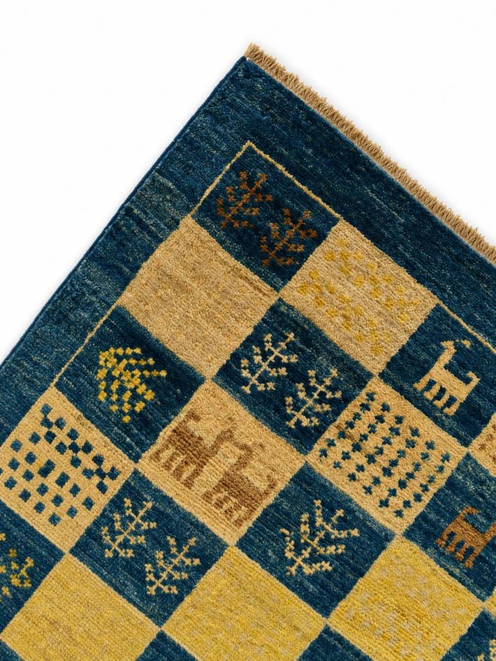 Detail image of 5' 5 x 7' 10 Hand Knotted Ziegler Modern Rug