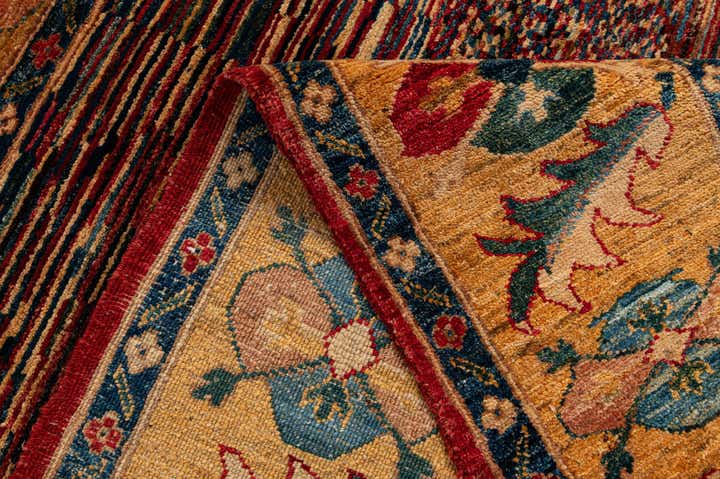 4' 11 x 6' 1 Hand Knotted Ziegler Wool Rug