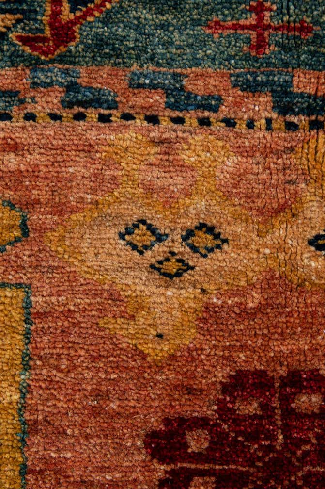 5' 1 x 6' 10 Hand Knotted Ziegler Wool Rug