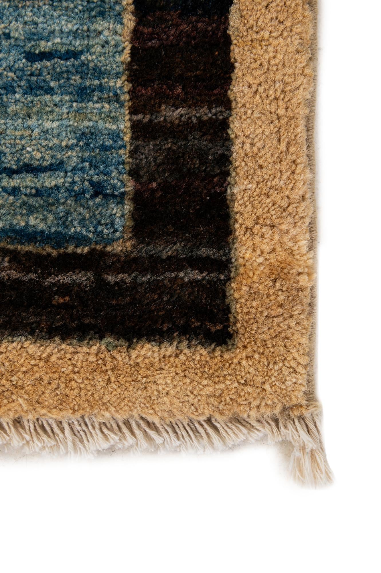4' 11 x 6' 6 Hand Knotted Ziegler Wool Rug