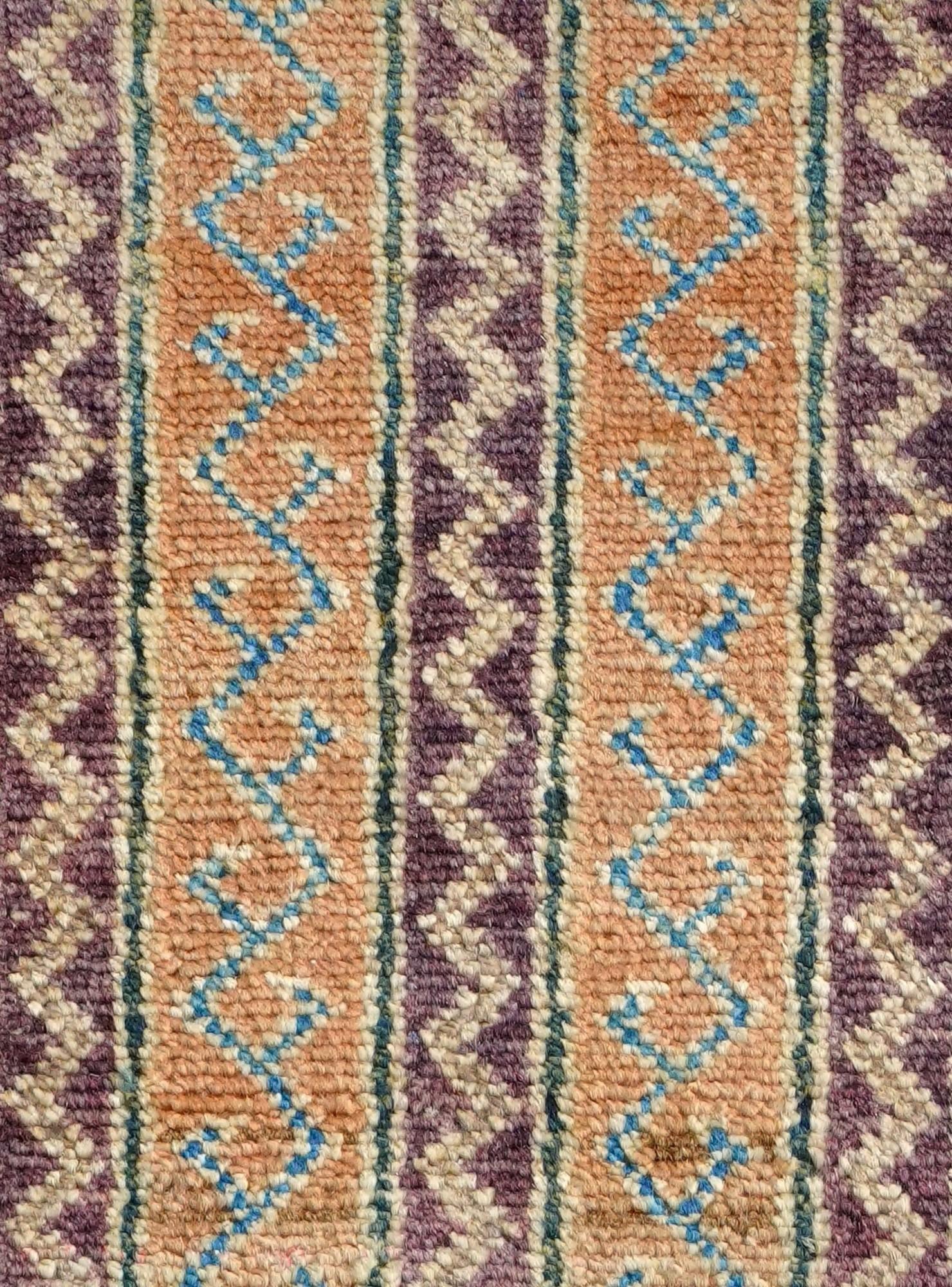 1' 5 x 2' 1 Hand Knotted Ziegler Rug