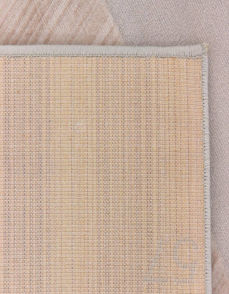 Detail image of 5' x 7' Zoey Rug