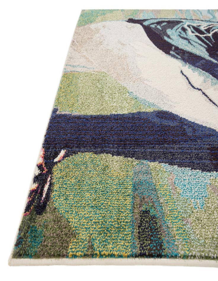 Detail image of 4' 10 x 8' Zoey Rug
