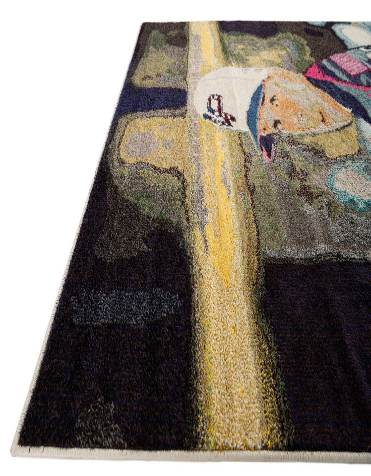 Detail image of 4' 10 x 8' Zoey Rug