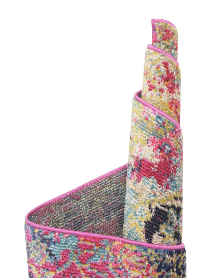 Detail image of 8' x 8'  Washable Alta Round Rug