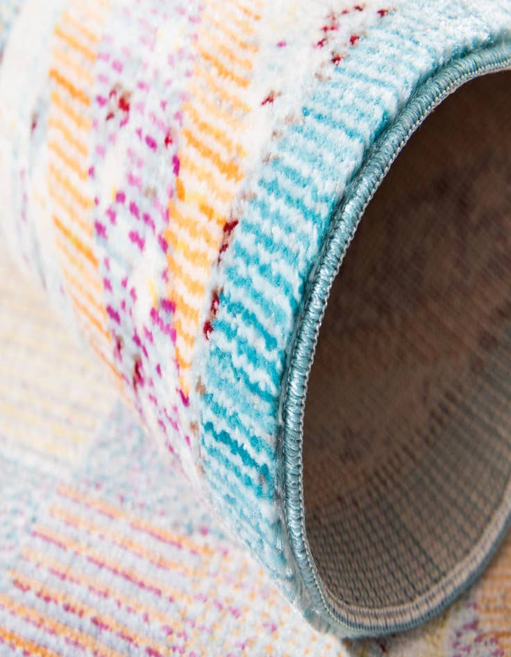 Detail image of 6' x 6' Aqua Round Rug