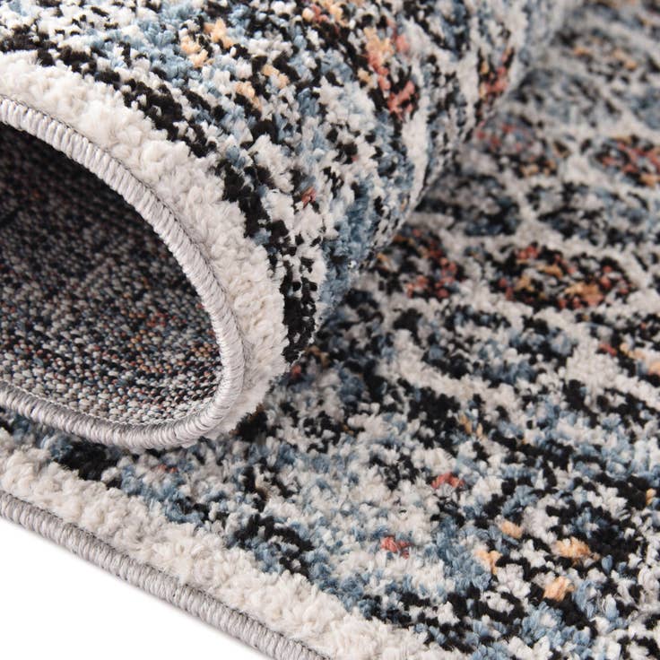 Detail image of 7' x 7' Aramis Round Rug