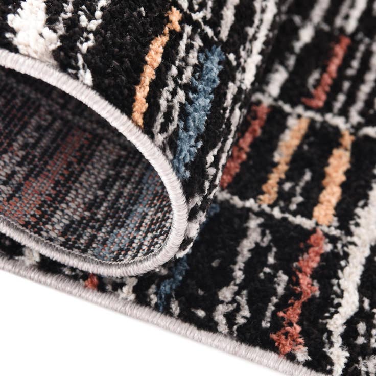 Detail image of 7' x 7' Aramis Round Rug