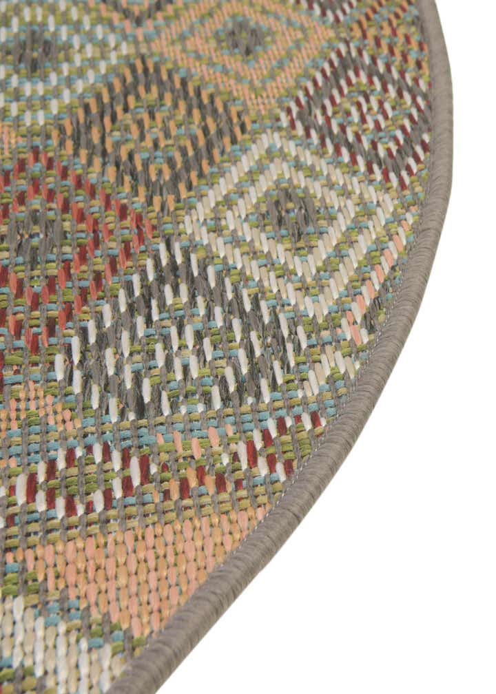 5' 3 x 5' 3 Easy-Clean Baja Indoor / Outdoor Round Rug
