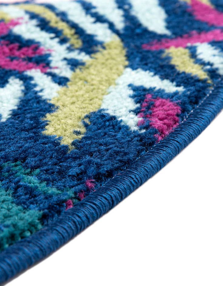 Detail image of 3' 3 x 3' 3 Bloom Round Rug