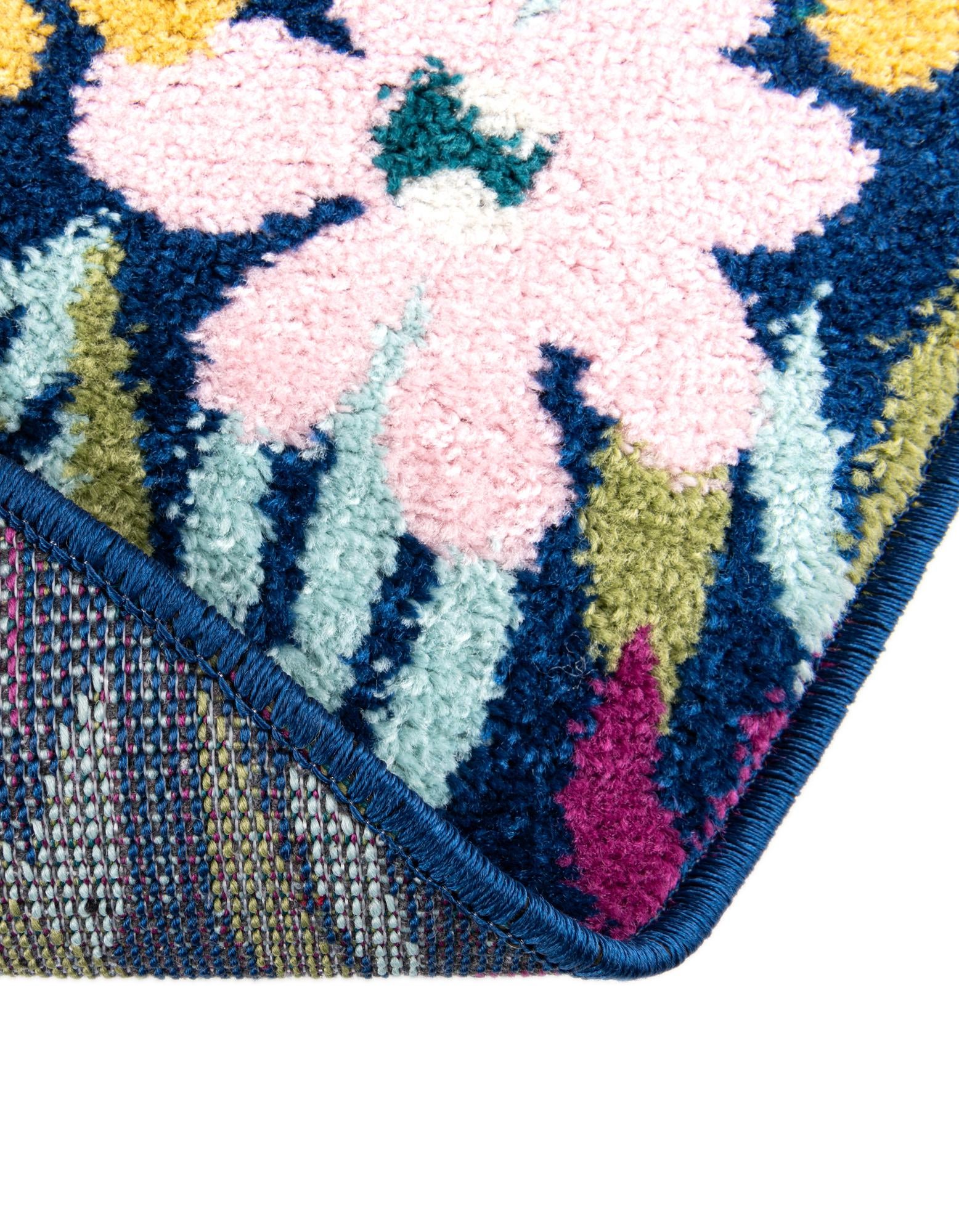 7' 10 x 7' 10 Bloom Round Rug