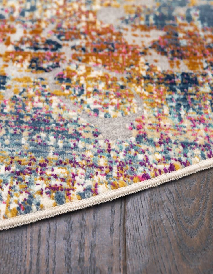 Detail image of 3' 7 x 3' 7 Budapest Round Rug