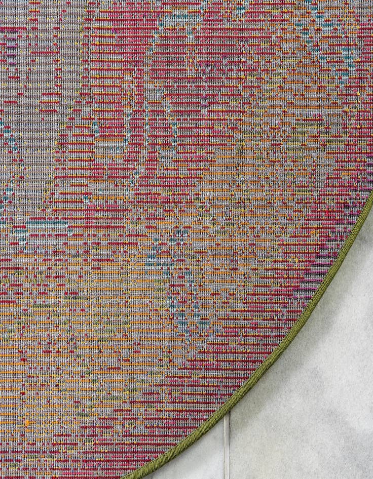 Detail image of 4' x 4' Washable Carnevale Round Rug