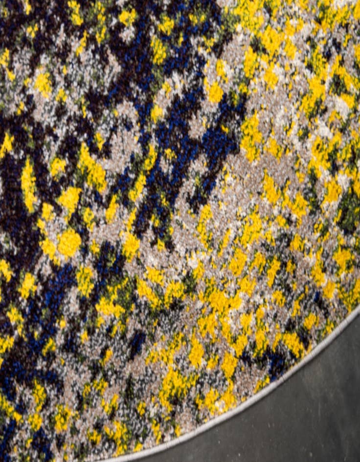 Detail image of 6' x 6'  Washable Casablanca Round Rug