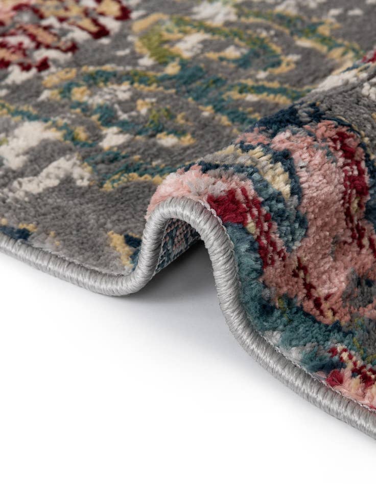 Detail image of 5' x 5' Charleston Round Rug