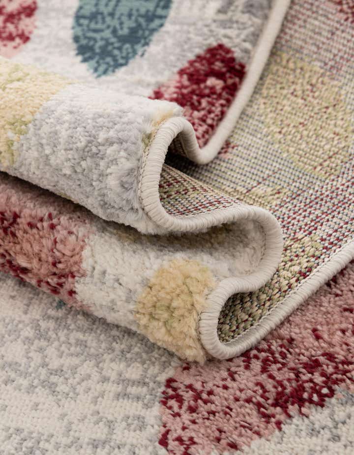 4' 1 x 4' 1 Charleston Round Rug