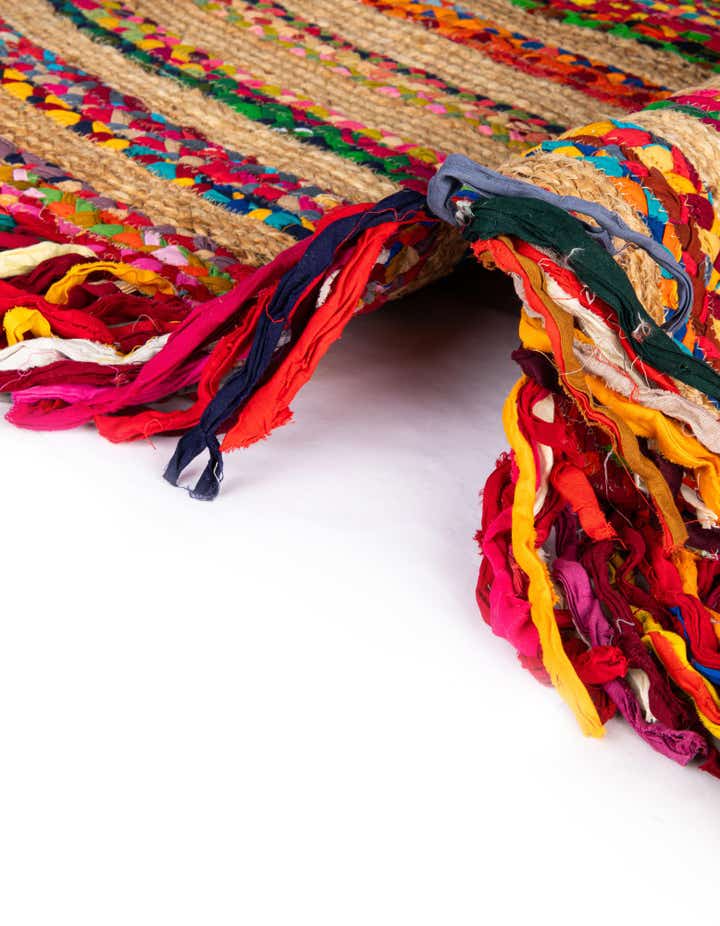 4' 1 x 4' 1 Hand Braided Chindi Jute Round Rug