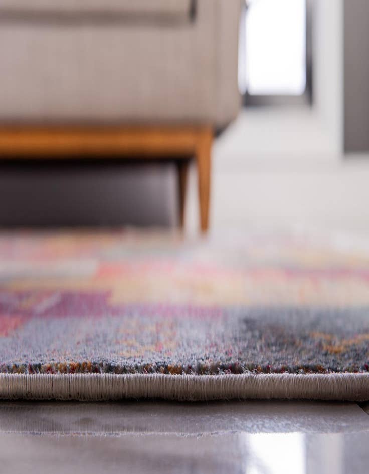 Detail image of 8' 2 x 8' 2 Dakota Round Rug