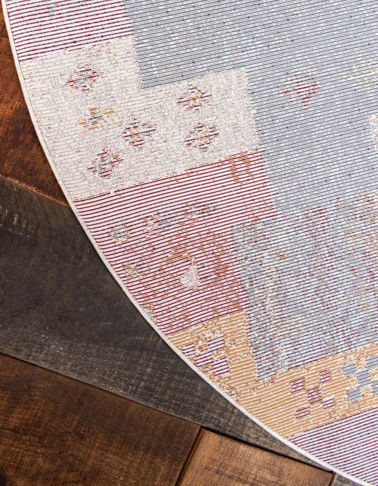 Detail image of 8' 2 x 8' 2 Dakota Round Rug