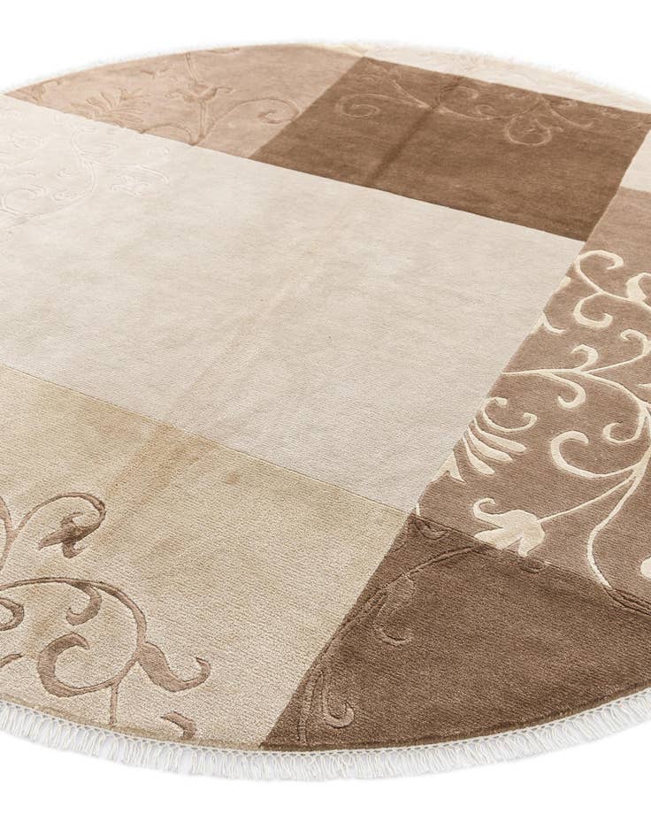 Detail image of 6' 6 x 6' 6  Hand Knotted Darya Wool Round Rug