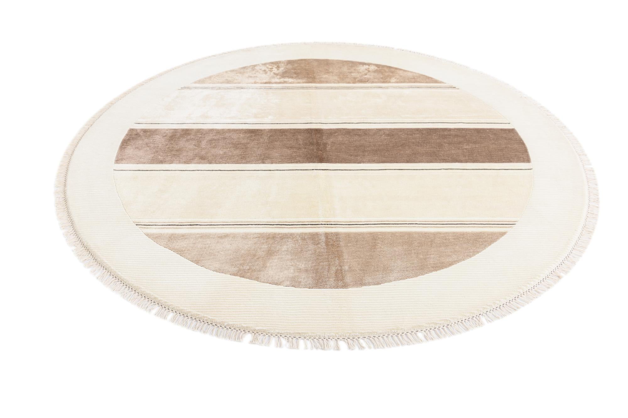 6' 5 x 6' 5 Hand Knotted Darya Wool Round Rug