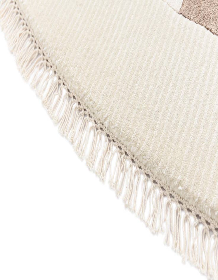 Detail image of 6' 5 x 6' 5  Hand Knotted Darya Wool Round Rug