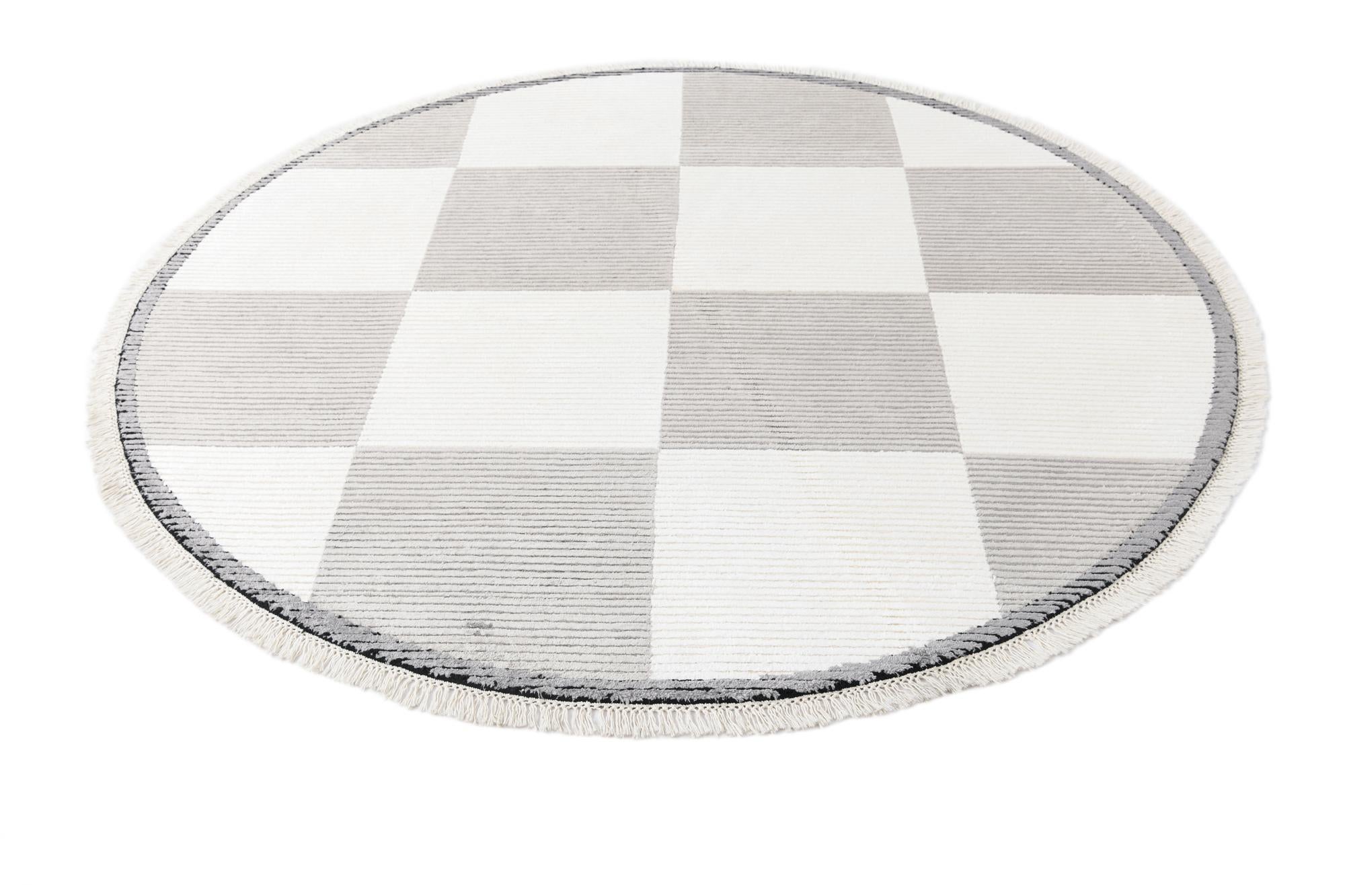6' 3 x 6' 3 Hand Knotted Darya Wool Round Rug